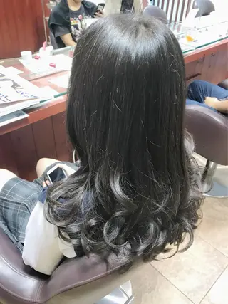 ロング 嶋村 望美のヘアスタイル