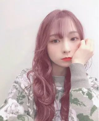 ロング カラー ハイトーンカラー が絶対可愛い✨泰聖✨のヘアスタイル