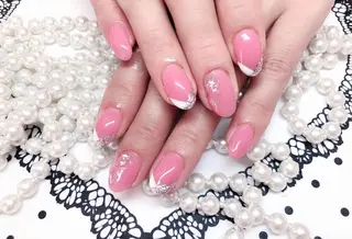 ネイル マジックミラー所属・マジック ミラーのネイルデザイン