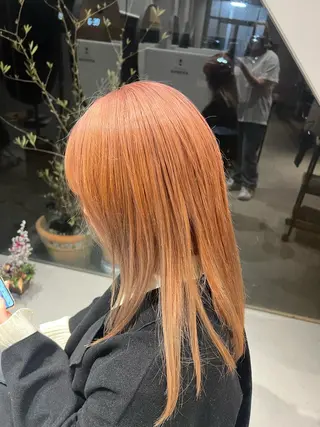 ロング カラー ヘアアレンジ APREKO SAYAKAのヘアスタイル