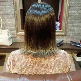 ショート カラー 美髪 カラーリストのヘアスタイル