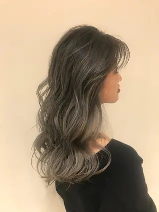 ミディアム カラー AMI Hair  supply所属・髪質改善カラー 韓国風レイヤーのヘアスタイル