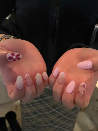 ネイル 小川 柚香のネイルデザイン