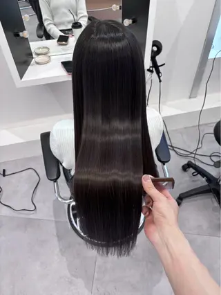 ロング みゆき/透明感カラー /カラー特化のヘアスタイル