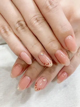 ネイル Nest 平出のネイルデザイン