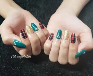 ネイル AviviyaNail所属・kubo ayaのネイルデザイン