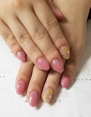 ネイル Angelica ネイリストのネイルデザイン