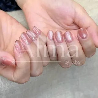 ネイル Alma by kittys 谷保店所属・Alma chitoseのネイルデザイン