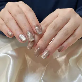 ネイル 内田 里穂のネイルデザイン