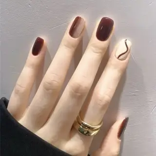 ネイル 🌈 Laule'aのネイルデザイン