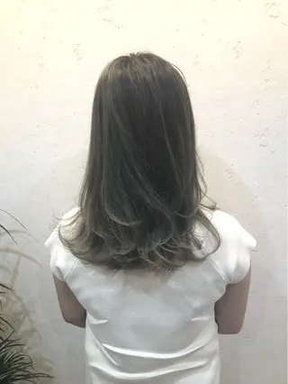 ミディアム カラー ニュアンスカラー🫧 加納のヘアスタイル