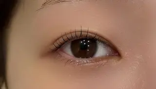 マツエク・マツパ une FEMINの眉毛・アイブロウイメージ