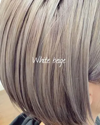 ショート カラー GLAD 萩原のヘアスタイル