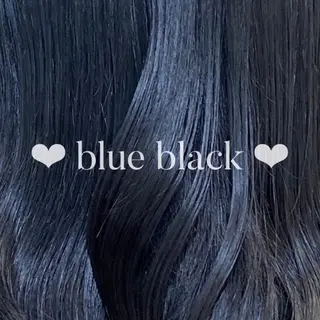 セミロング カラー 𝐲𝐮𝐮𝐦𝐢 エクステ/ 艶カラーのヘアスタイル