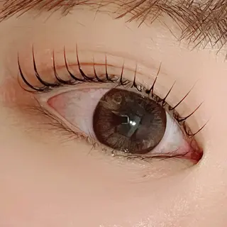 パーマ 勝原 伊路羽の眉毛・アイブロウイメージ