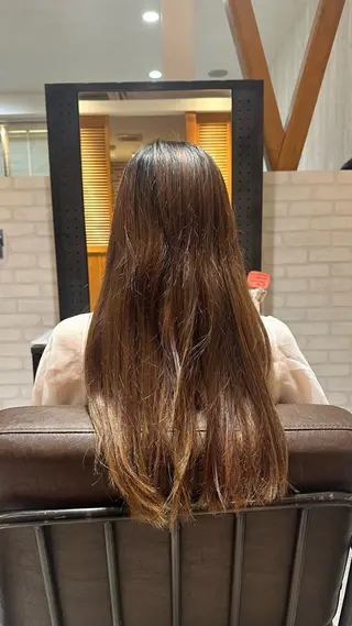 カラー 松本 羅華のヘアスタイル