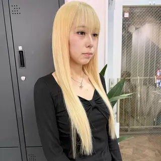 ロング カラー 渋谷🎨ハイトーン× エクステ🎨レンのヘアスタイル