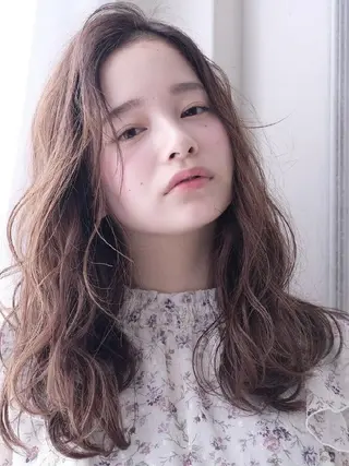 ロング AVANCE. 広島本通店のヘアスタイル