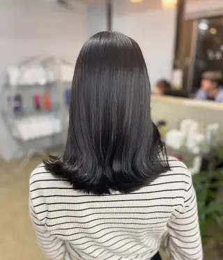 セミロング cuore/ みく/艶カラーのヘアスタイル