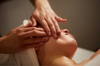 吉本 由美子のエステ・リラクイメージ