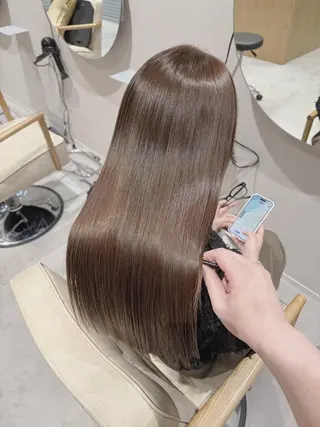 ロング 髪質改善✨縮毛矯正✨ が得意‼️高島英隆のヘアスタイル