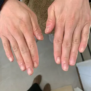 ネイル ﾔｽﾀﾞ ﾐﾅのネイルデザイン