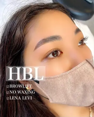 アイブロウ HERMÉ所属・HERMÉ KAYAの眉毛・アイブロウイメージ