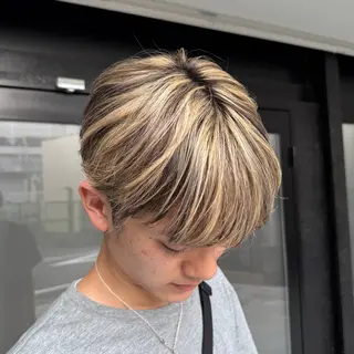 ショート カラー 透明感カラー/パーマ 🌀アオノのヘアスタイル