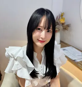 セミロング カラー 🍒しの🍒 透明感カラー/カットのヘアスタイル