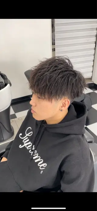 ショート ヘアアレンジ メンズ friendsalon所属・安東 大輝のヘアスタイル