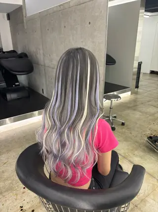 ロング 朝斗/ブリーチなし ・Wカラー・エクステのヘアスタイル