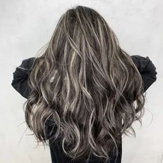 ロング カラー Lien 深井店のヘアスタイル