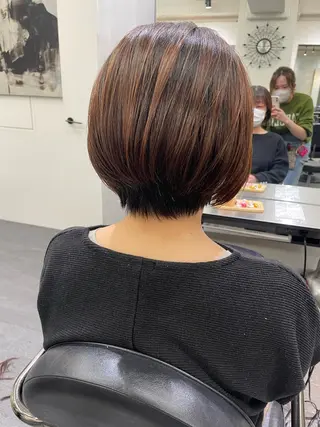 ショート 鎌田 春菜のヘアスタイル