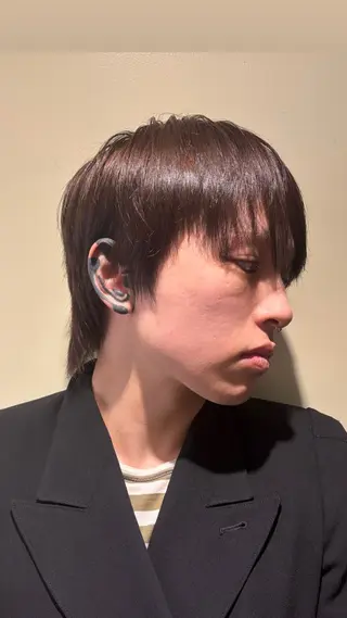 カラー HACO+ /MOE モエのヘアスタイル