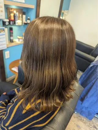 ミディアム カラー 大立 七夏のヘアスタイル