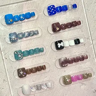 ネイル ピンキー 池田公園店のネイルデザイン