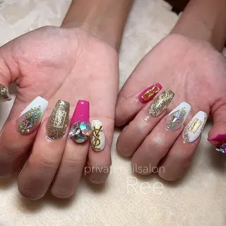 ネイル 知花 梨花のネイルデザイン