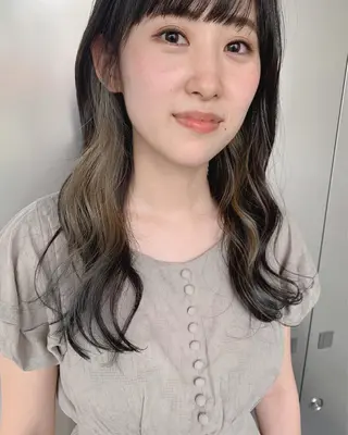 ミディアム la fith所属・rico_by ヘアとアイブロウのヘアスタイル