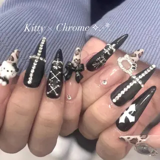 ネイル 🍓リスブラン MELのネイルデザイン