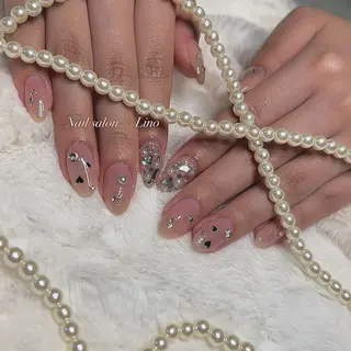 ネイル 小島 悠子のネイルデザイン