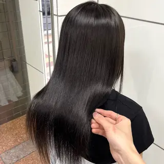 ロング 石原 悠貴のヘアスタイル