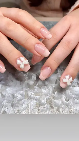 ネイル 13日3980円‼️ マグもデザインも◎のネイルデザイン