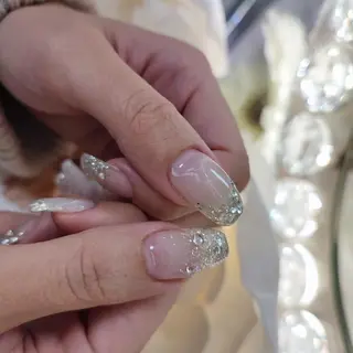 ネイル RUNWAY 　　の眉毛・アイブロウイメージ