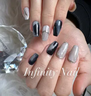 ネイル INFINITY所属・INFINITY 💎のネイルデザイン
