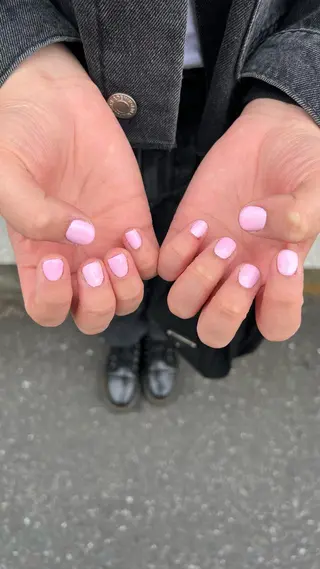 ネイル 暖色カラー/レイヤー カット/Yunaのヘアスタイル