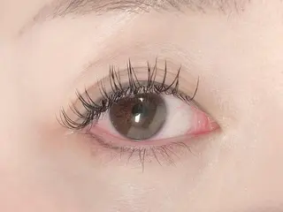 マツエク・マツパ 𝐑𝐮𝐧𝐚❤︎ ワンホンの眉毛・アイブロウイメージ