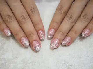 ネイル ネイルサロンAR 聖蹟桜ヶ丘店のネイルデザイン