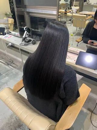 ロング morita yunaのヘアスタイル