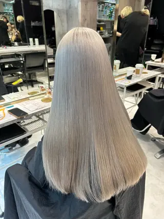 ロング カラー ハイトーンレイヤー 🦋🌷Shuriのヘアスタイル