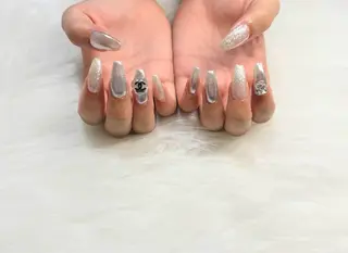 ネイル nailsalon R.のネイルデザイン